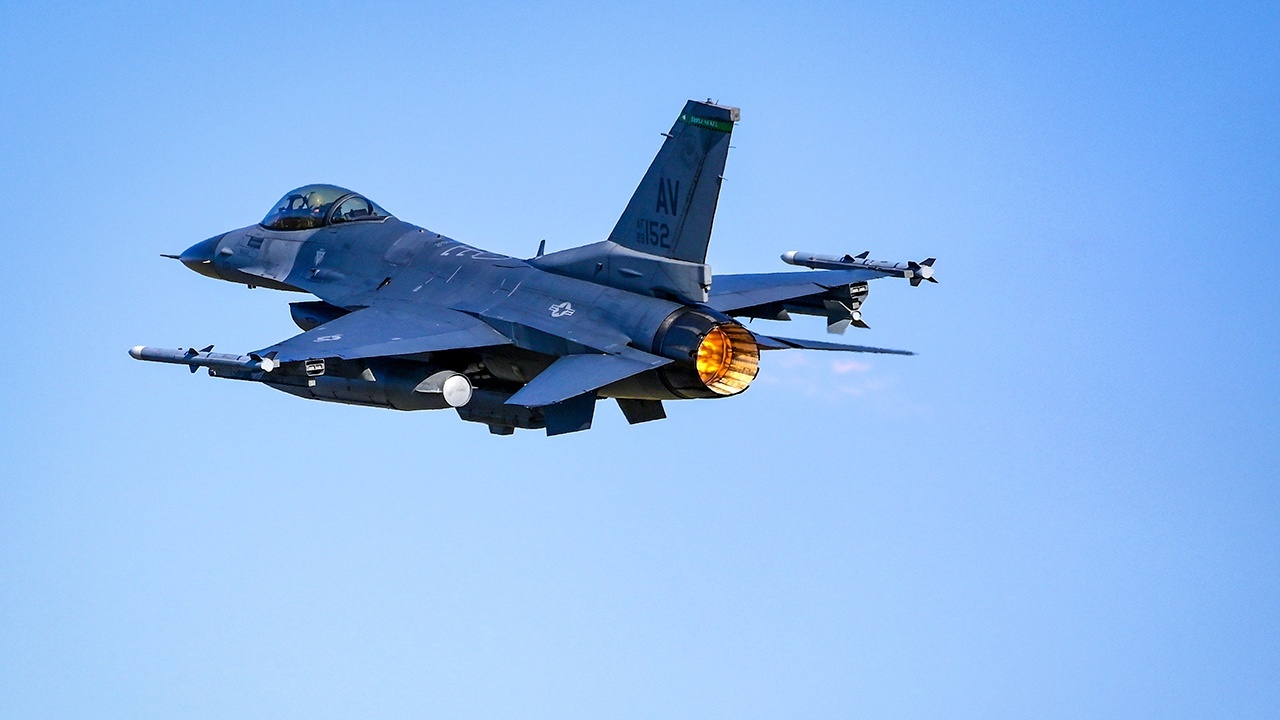 WSJ: Украина может остаться без F-16 к концу года