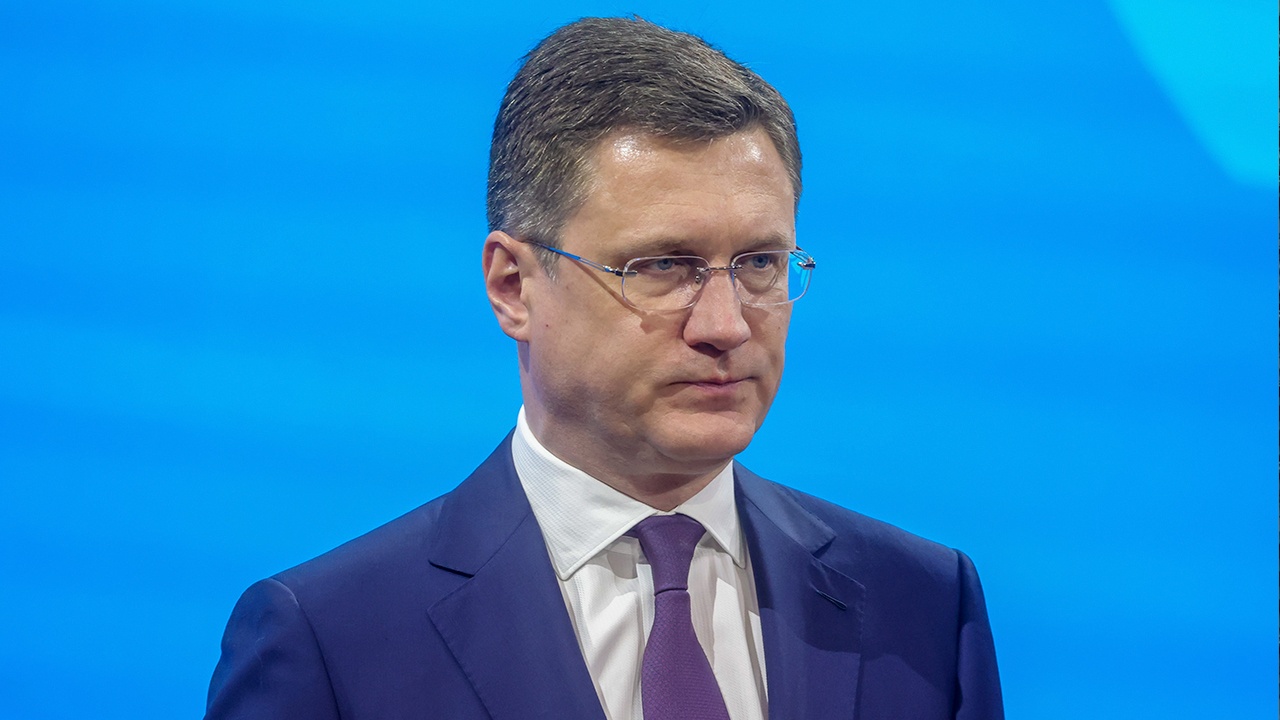 Новак сообщил о снижении ущерба НПЗ от налета дронов