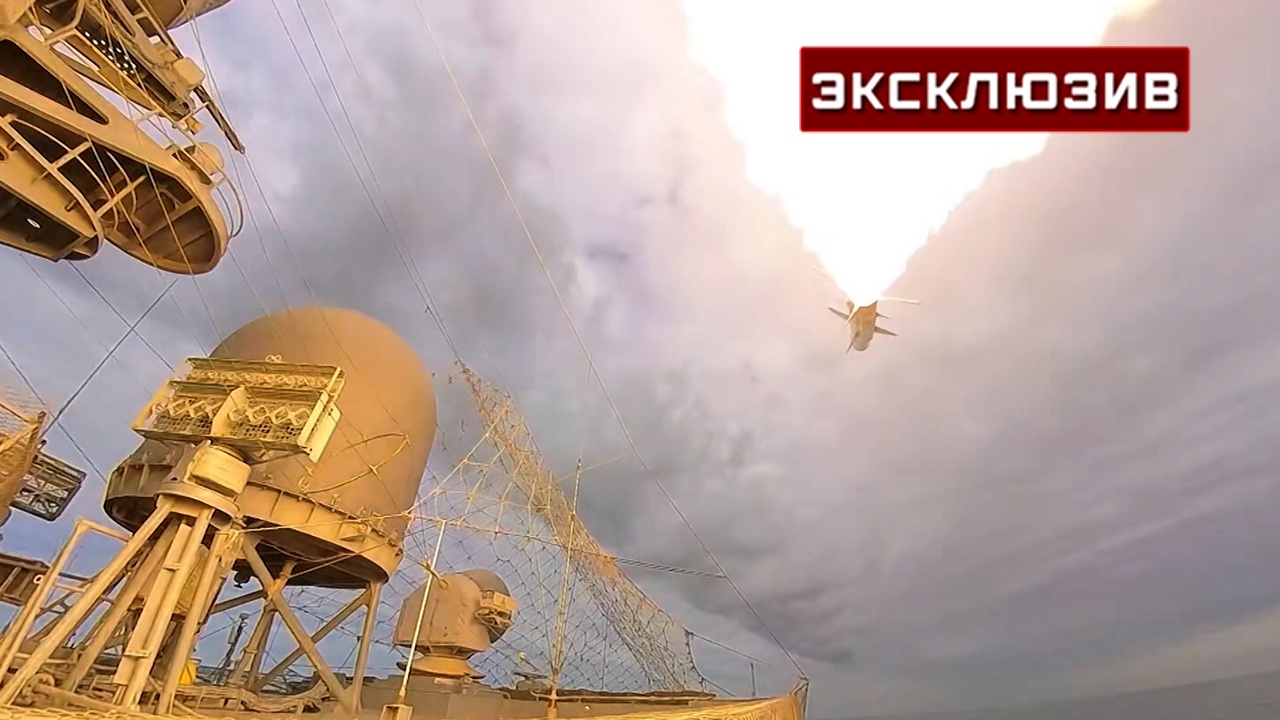 Точно в цель: на учениях в Каспийском море поражен условный противник