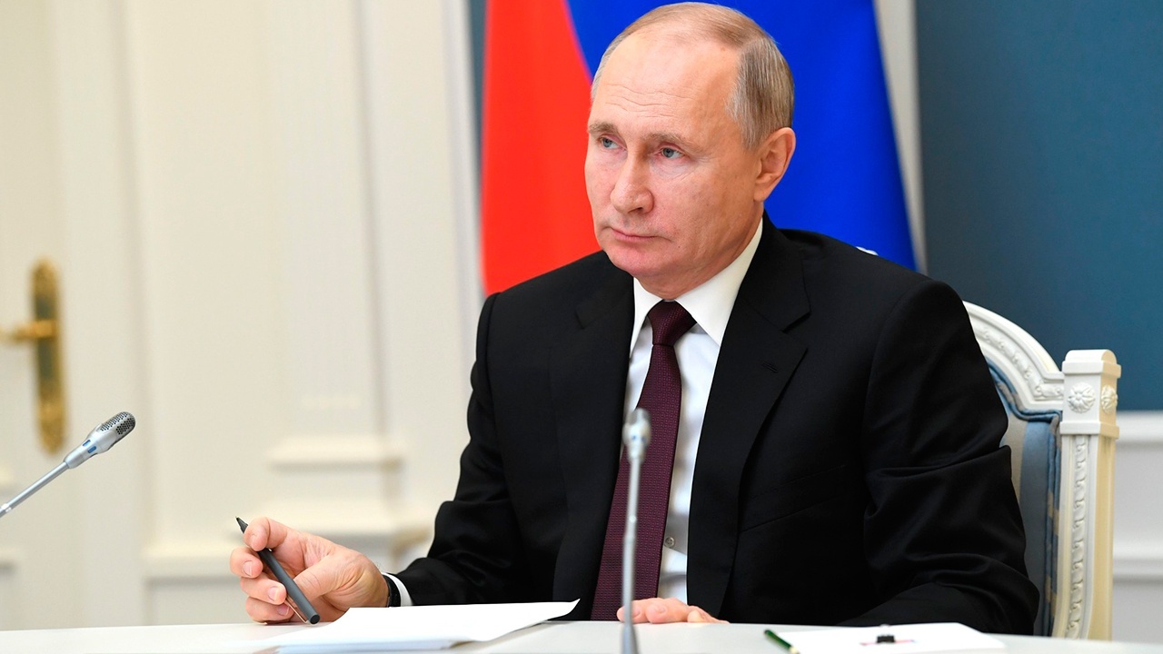 Путин разрешил реорганизацию «Юникредит банка» и выкуп его акций