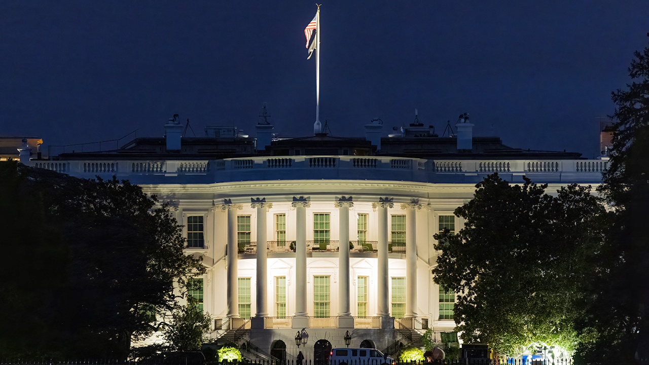 В Белом доме объяснили отказ Трампа от «адских» антироссийских санкциях