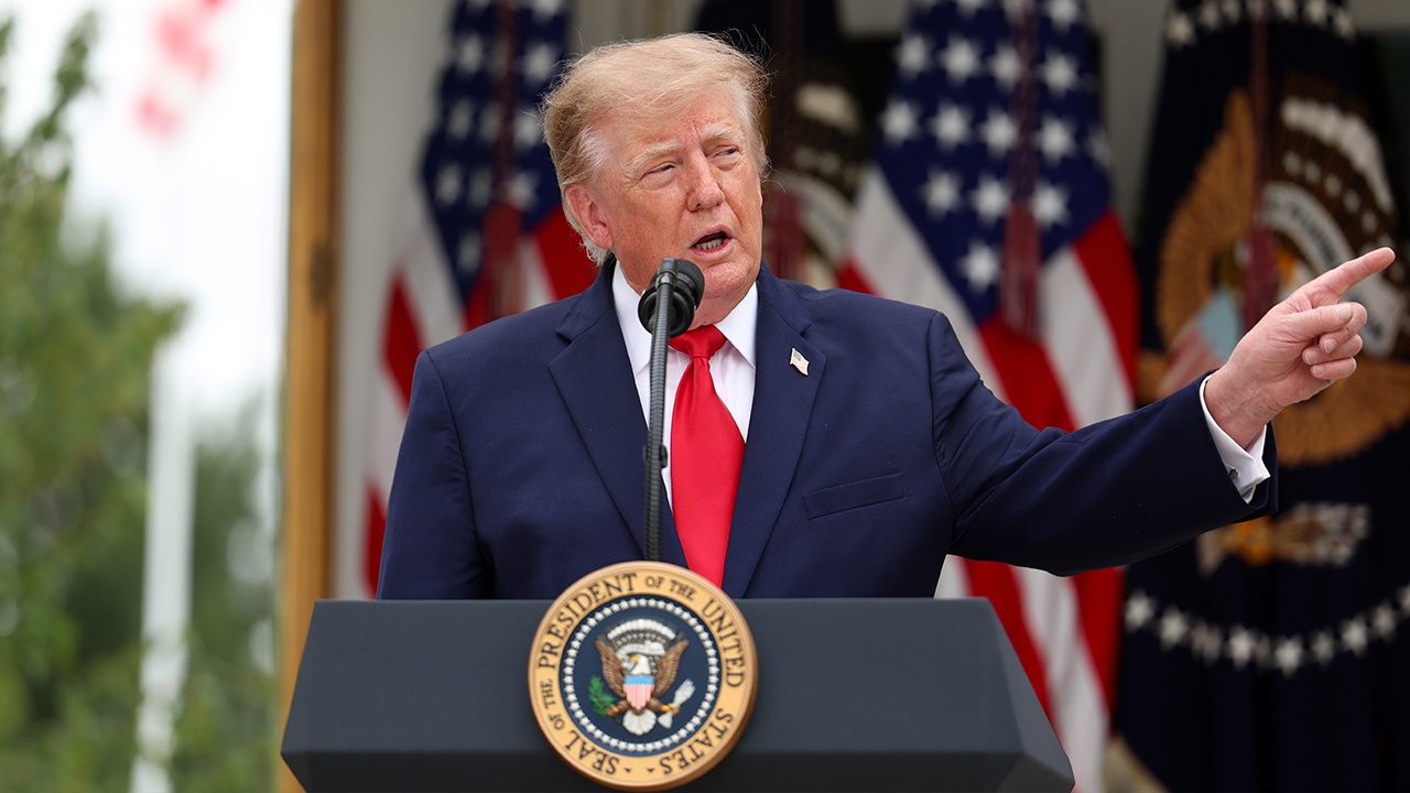 Трамп пообещал рассказать, кто стал зачинщиком конфликта на Украине