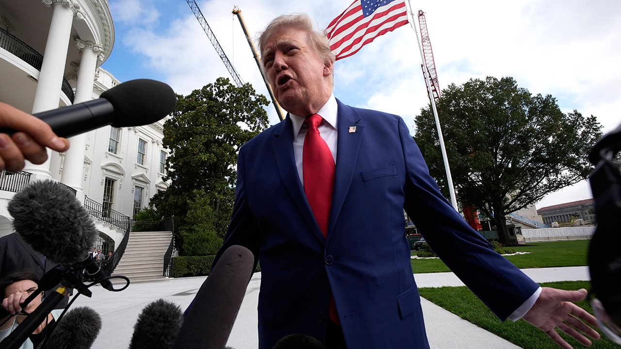 Трамп заявил о значительном прогрессе в переговорах по Украине