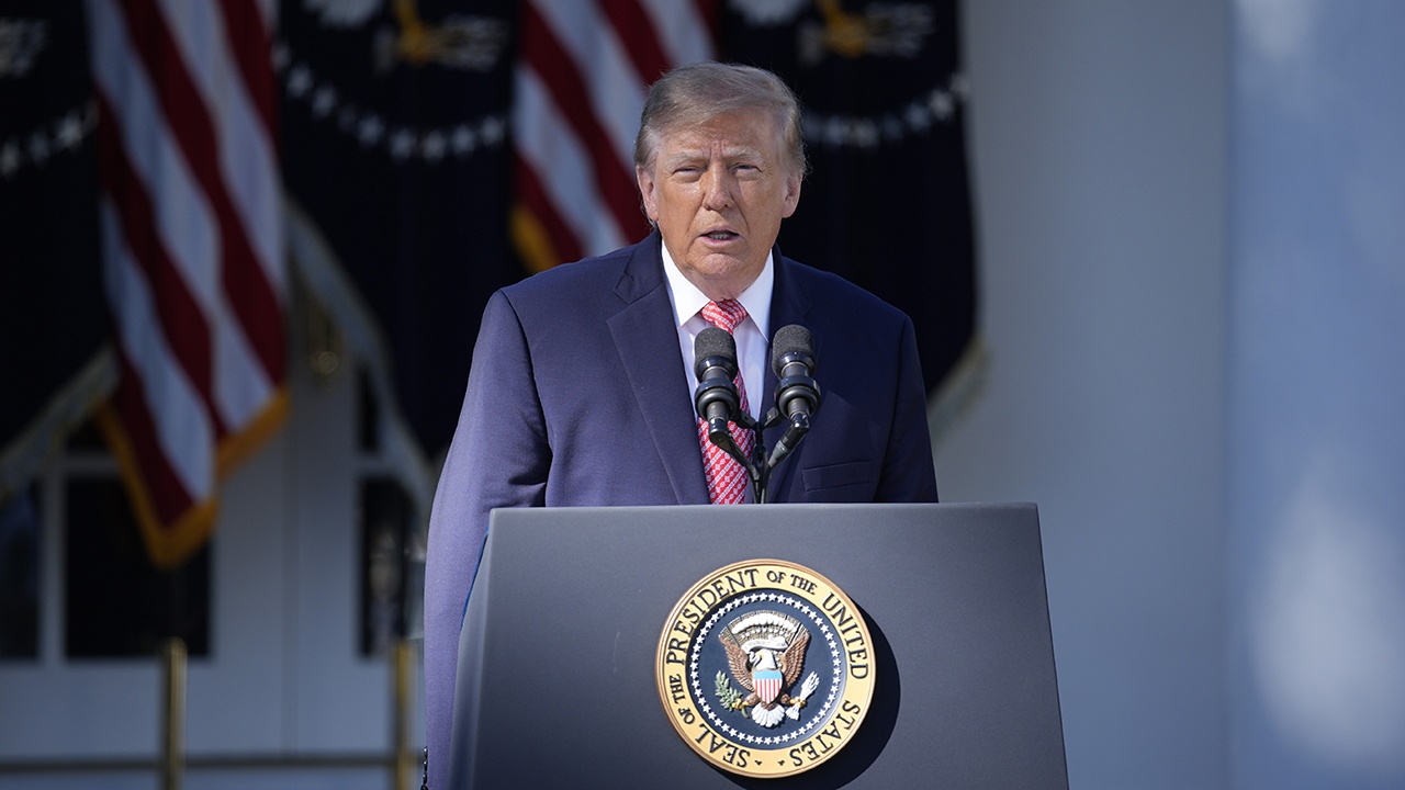 Трамп: мир на Украине сейчас как никогда близок