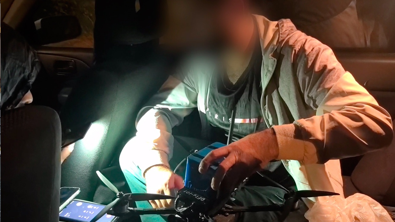 ФСБ показала видео задержания готовивших теракты на объекты ПВО в Москве