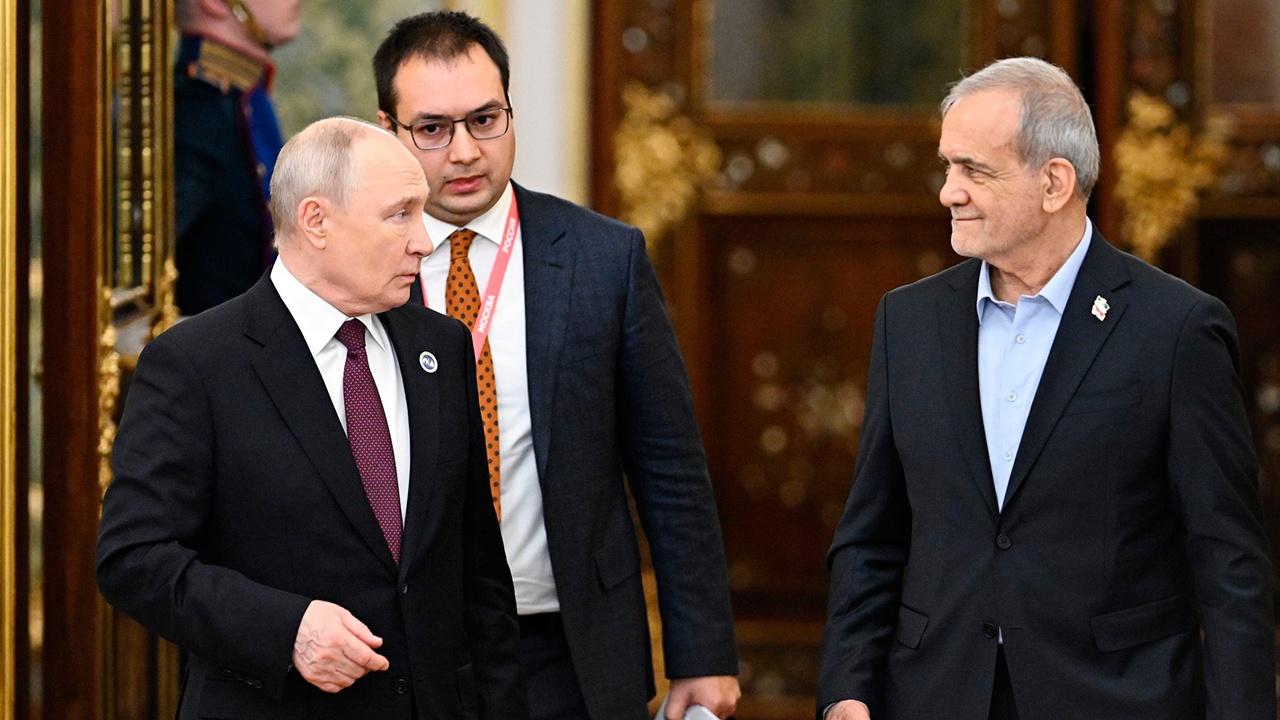 Путин на встрече с Пезешкианом обсудил ситуацию на Ближнем Востоке