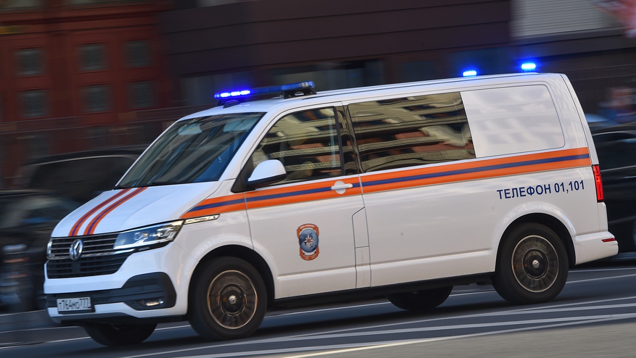 Число погибших при ударе ВСУ по заводу в Орле выросло до пяти