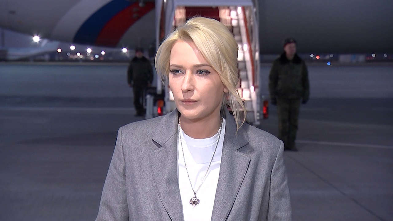 Лантратова отправилась в Алешки с иностранными журналистами