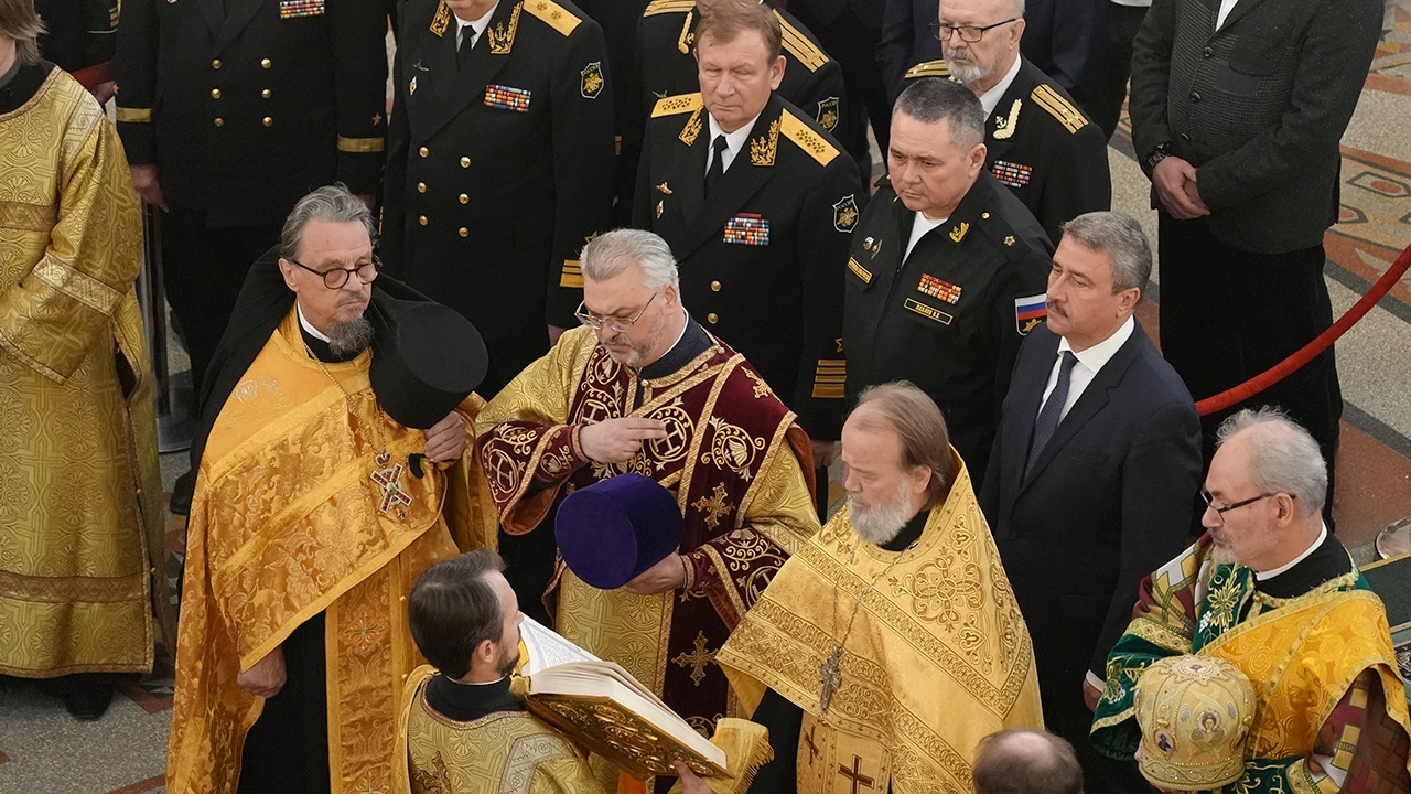 В Кронштадте состоялся молебен по случаю 330-летия образования ВМФ России